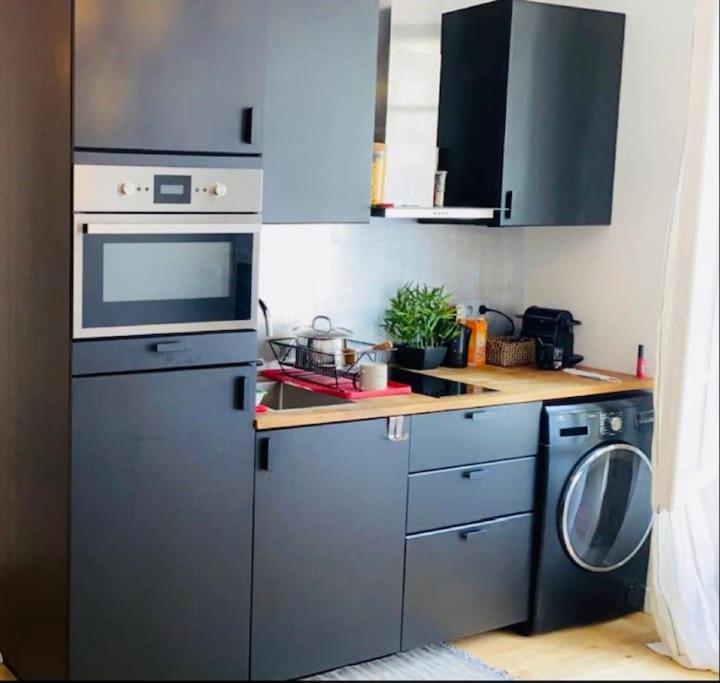 Paris - Appartement Cosy - Tour Eiffel A Pied エクステリア 写真