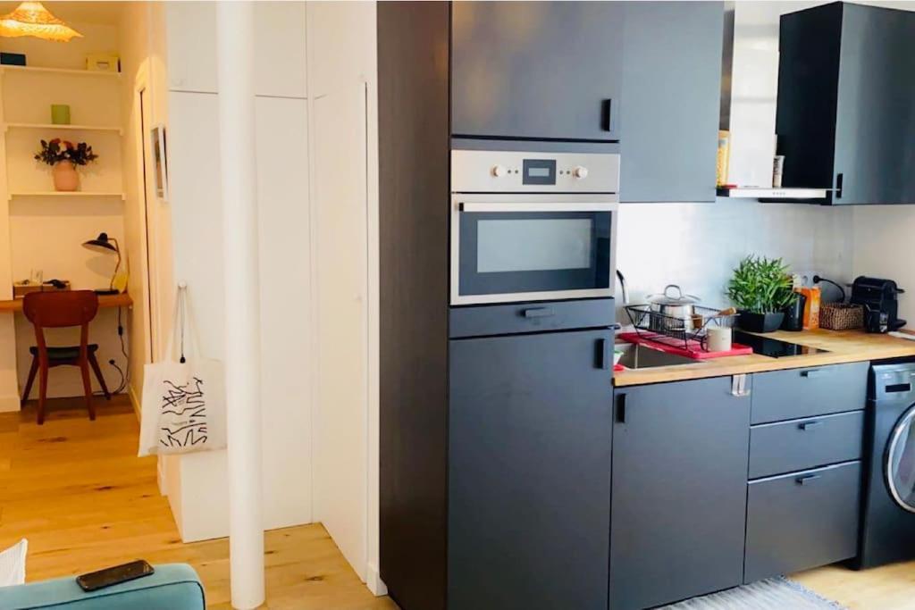 Paris - Appartement Cosy - Tour Eiffel A Pied エクステリア 写真